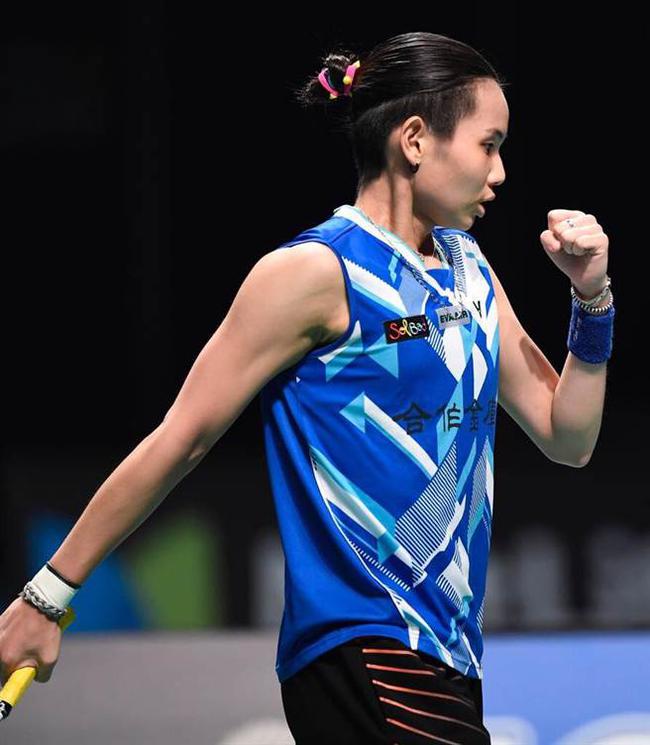 包含印度羽毛球队力克日本羽毛球队，戴资颖完成帽子戏法的词条