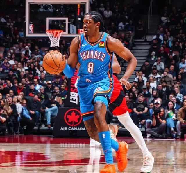 猛龙完胜雷霆,巴恩斯爆发神勇 猛龙完胜雷霆,巴恩斯爆发神勇