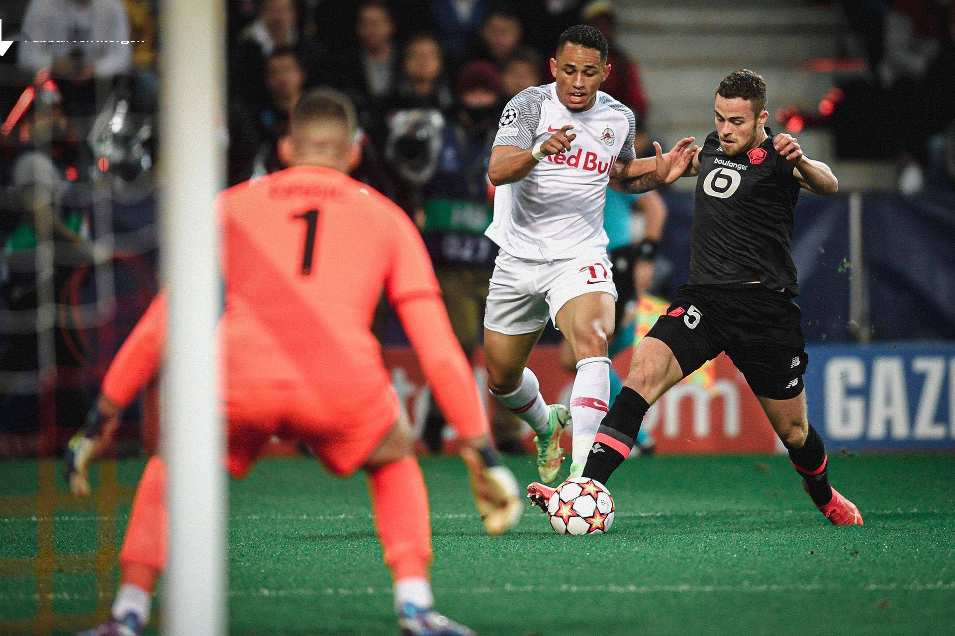 开云官方app入口-格勒诺宝贵三分，法甲赛场风云激烈