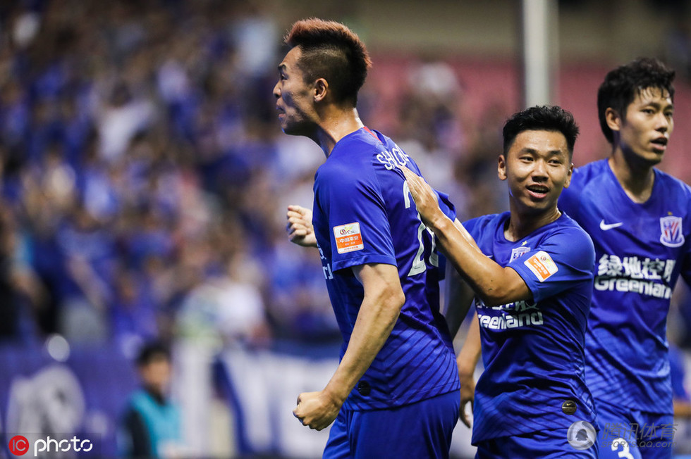 阿雅克肖主场取胜,打破连败势头的简单介绍 阿雅克肖主场取胜,打破连败势头的简单介绍