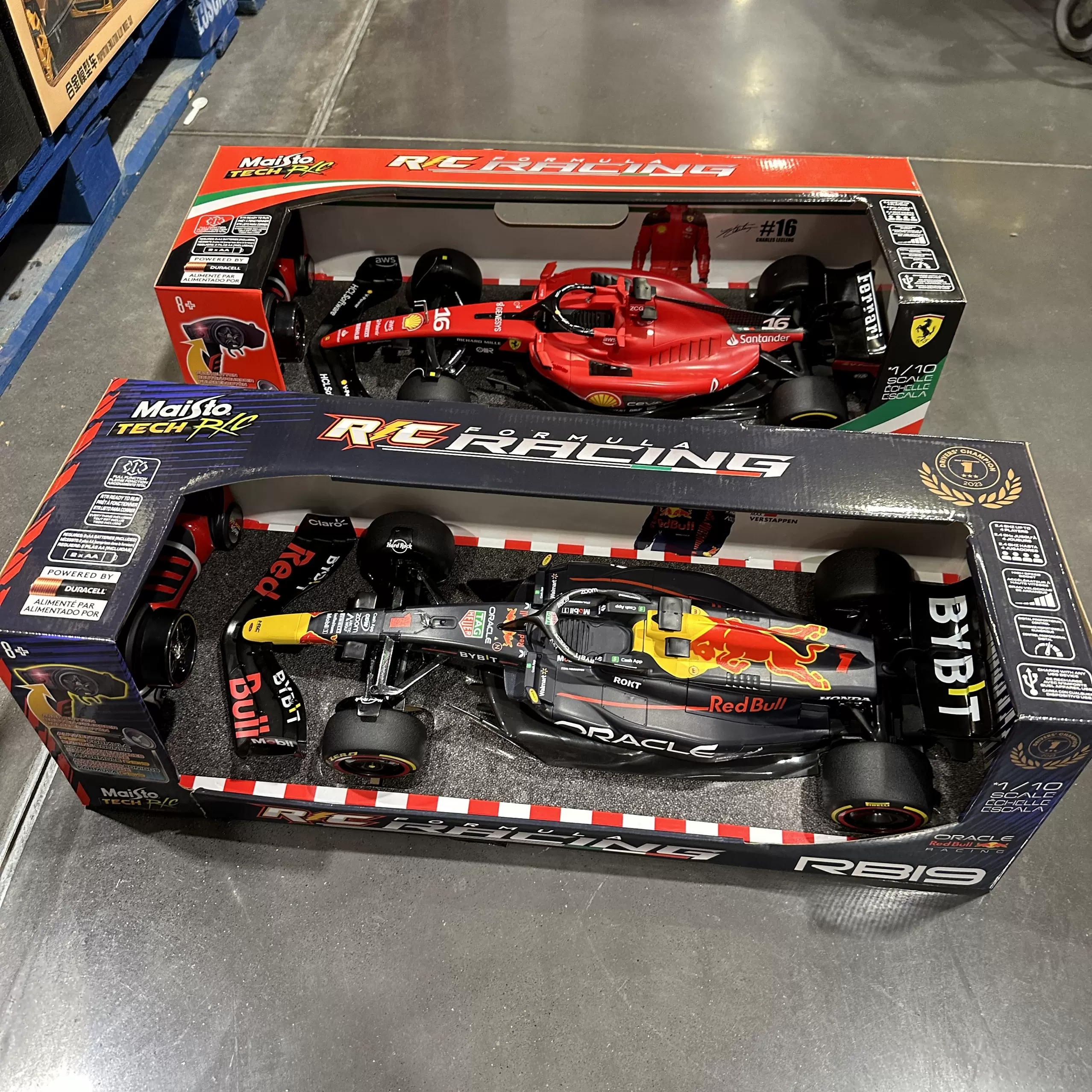 关于红牛车队鏖战法拉利，拉塞尔状态火热的信息