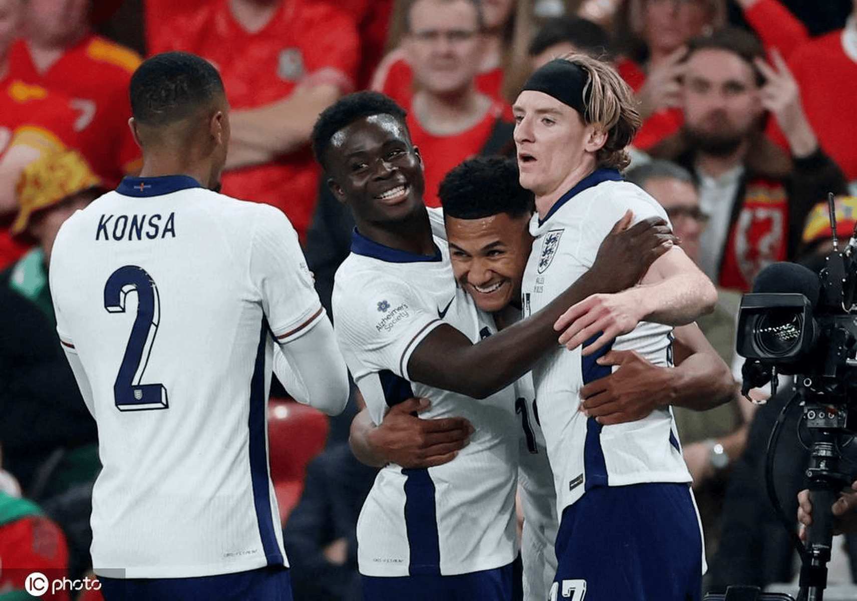 开云平台-英格兰队绝杀德国队，波尔统治全场的简单介绍