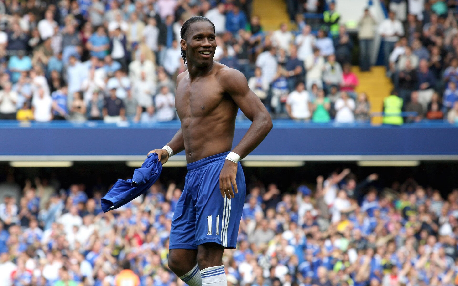 东契奇关键先生本色尽显，独行侠奇才连续得分压制新疆队